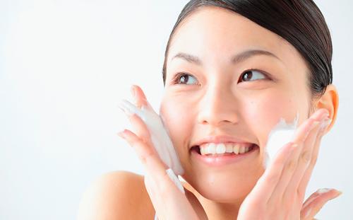 Как ухаживают за лицом кореянки. Восток - дело тонкое: 10 секретов идеальной кожи из Кореи