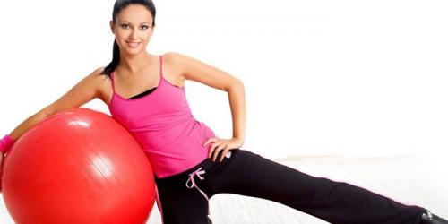 Упражнения пилатес с маленьким мячом. Что такое пилатес на мяче