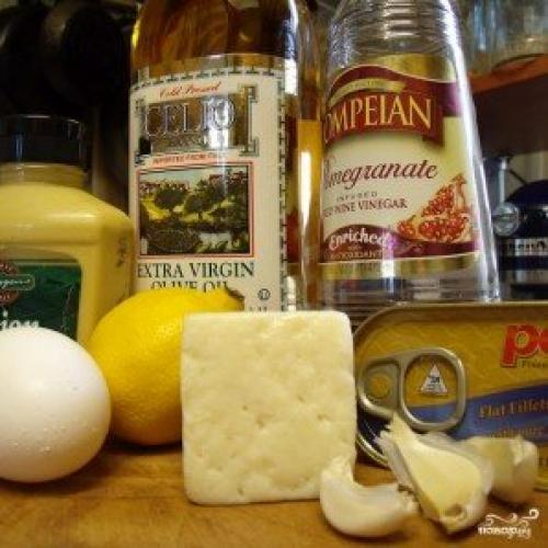 Салат Цезарь соус. Соус "Цезарь"