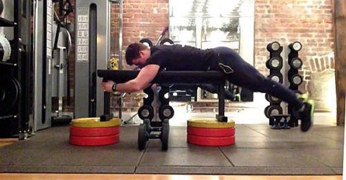 Обратные гиперэкстензии. Преимущества обратной гиперэкстензии и техника ее выполнения