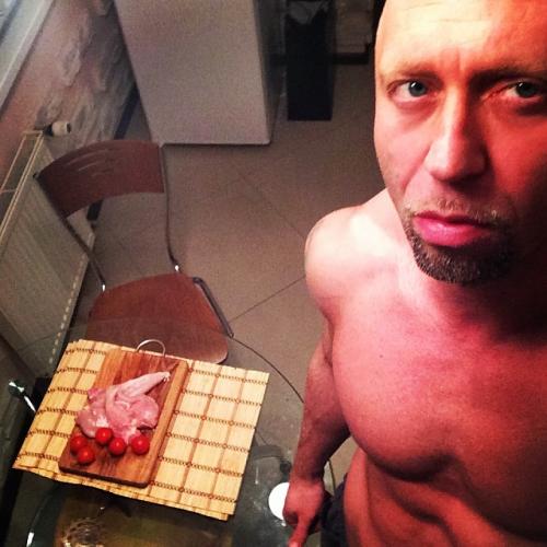 Серега программа для тренировок. Фитнес от Сереги: похудение за 99 часов спорта