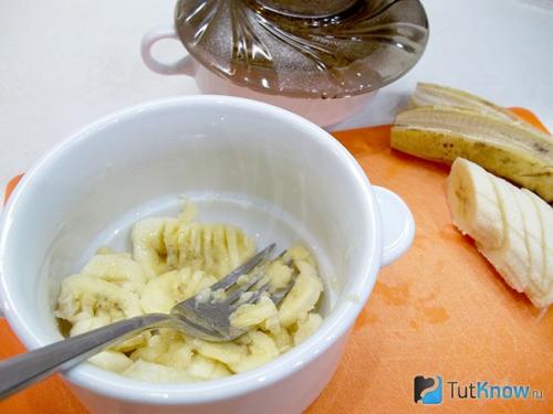 Овсянка на молоке с бананом и медом. Овсянка с бананом и медом