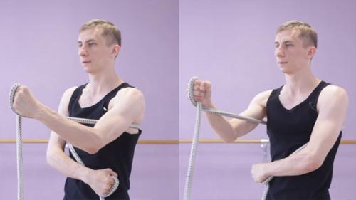 Комплекс изометрических упражнений со спортивным жгутом или цепями. Изометрические упражнения