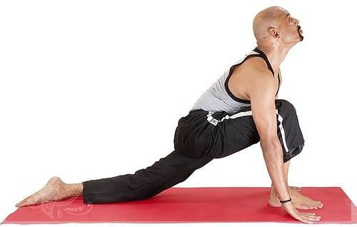 Йога растяжка для начинающих развитие гибкости ног и спины. 8 упражнений йоги для растяжки на шпагат и стройных бедер