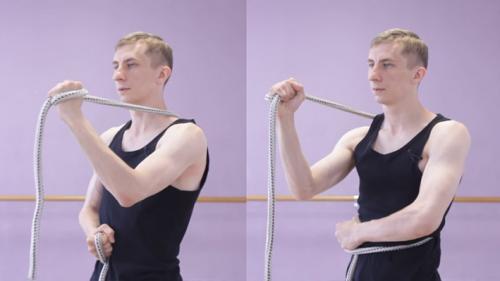 Комплекс изометрических упражнений со спортивным жгутом или цепями. Изометрические упражнения