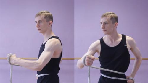 Комплекс изометрических упражнений со спортивным жгутом или цепями. Изометрические упражнения