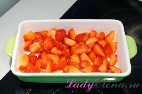 Овсяный крамбл с персиками. Крамбл с клубникой – фото рецепт ягодного крамбла