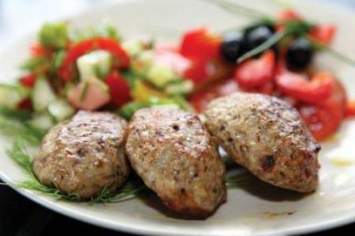 Фитнес рецепты из говядины. Паровые котлеты из говядины диетические