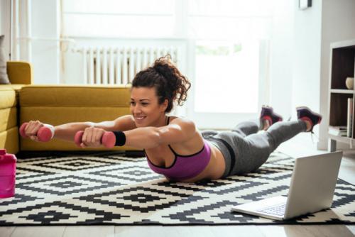 Как правильно заниматься фитнесом на дому. Как правильно заниматься фитнесом в домашних условиях