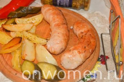 Как приготовить индюшиные колбаски. Готовые колбаски из индейки в духовке