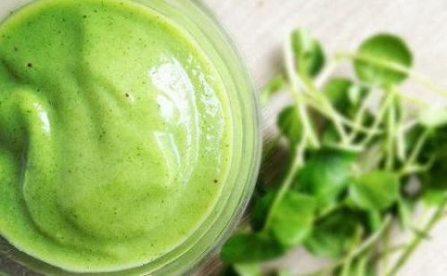 Витаминные коктейли в блендере. Коктейль для похудения в блендере. Рецепты зеленых коктейлей