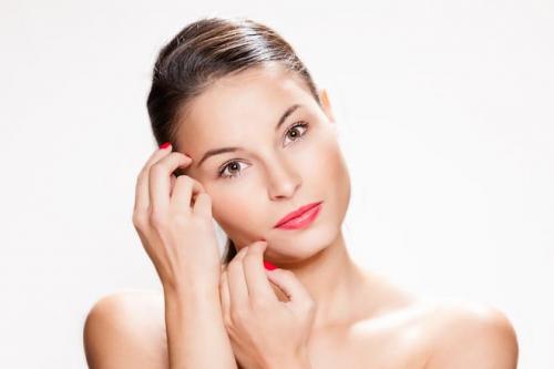 Влияние лука на кожу. Универсальная луковая маска для лица от многих проблем