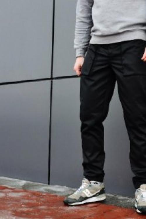 Джинсы с резинкой внизу мужские с чем носить. Какие бывают модели