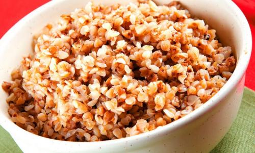 Гречка калорийность вареный. Какова калорийность вареной гречки и можно ли её при похудении