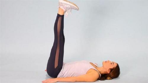 Зарядка для похудения на ночь. Зарядка для похудения ног, бедер и живота 07