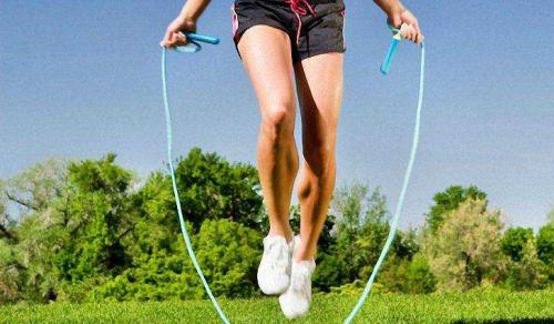 Упражнения для похудения для начинающих. Упражнения для начинающих для похудения: видео