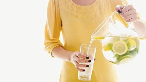 Вода с лимоном для похудения пропорции. Худеем на лимонной воде