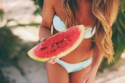 Арбуз на ужин при похудении. Как арбуз способствует похудению?
