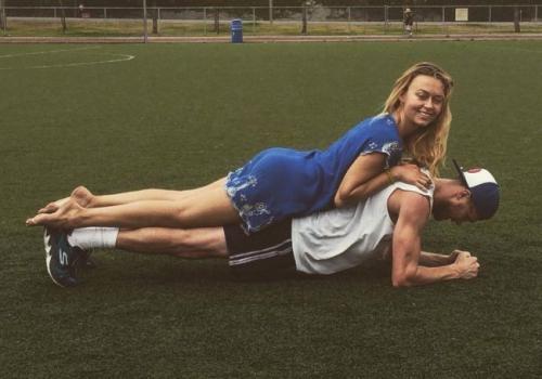 Сколько раз в день делать планку для похудения. Регулярность тренировок 03