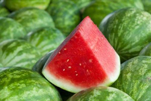 Когда лучше есть арбуз. 