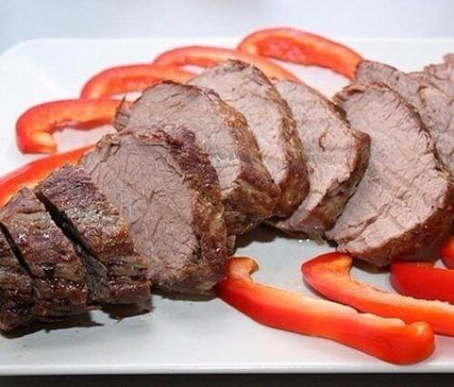 Продукты богатые белками список. Самые белковые продукты: в каких продуктах очень много белка?