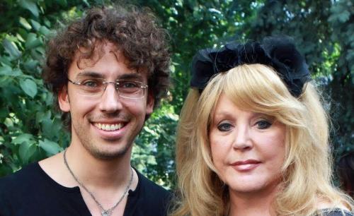 Сколько лет пугачевой и галкину. Зачем Галкин женился на Пугачевой?