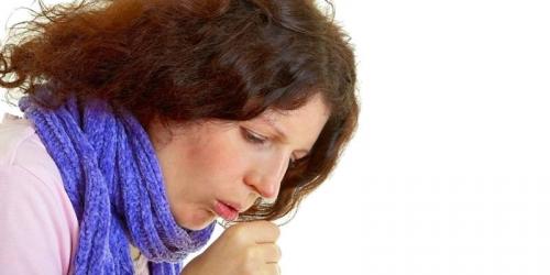 Лучшие средства от кашля взрослым. Какое лекарство от кашля взрослым лучше и эффективнее? При сухом и мокром