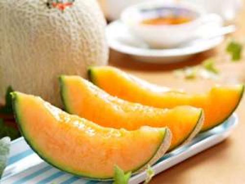 Сколько калорий в дыне 1 кг. Состав, полезные свойства и противопоказания к потреблению