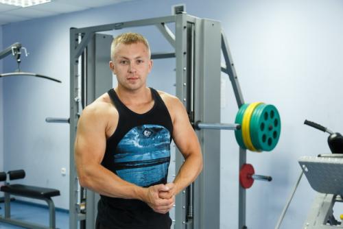 Жир на животе у мужчин причины. Почему у мужчин растет живот и как его убрат. 2022,nbsp11:49nbsp /nbsp