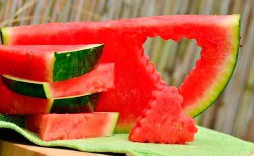 Могут ли сахара в арбузе помешать похудению. Как влияет на похудение?