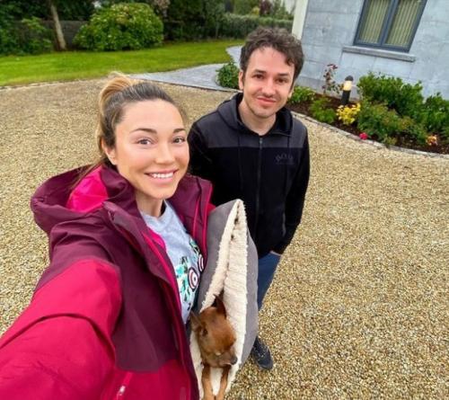 Катя Медушкина 3 простых упражнения для похудения живота. Катя Медушкина – блогер, фитнес-коуч, спортивный нутрициолог