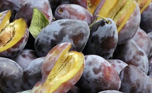 Слива калорийность гликемический индекс. ГИ сливы