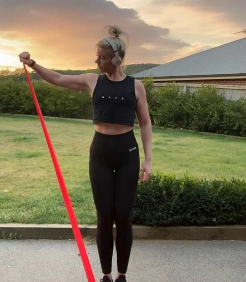 Похудела на 85 кг и развелась с мужем после 25 лет брака. Когда развод на пользу: женщина похудела на 41 кг и добилась идеальной фигуры после расставания с мужем 07