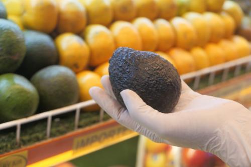 Авокадо при гипоаллергенной диете. Гипоаллергенные фрукты. Авокадо?