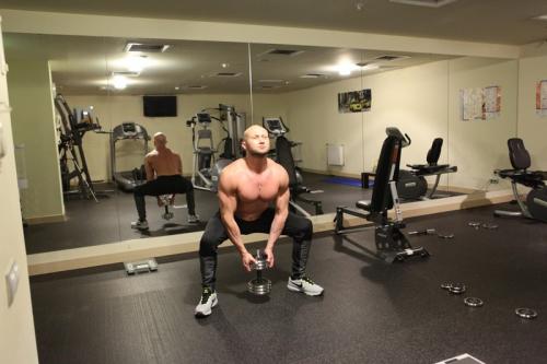 Растяжка ягодиц для начинающих: топ-10 упражнений для укрепления мышц 03