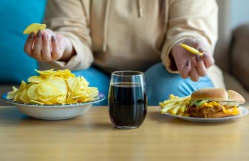 Какие диеты могут быть полезными для похудения, но не ограничивают рацион продуктами