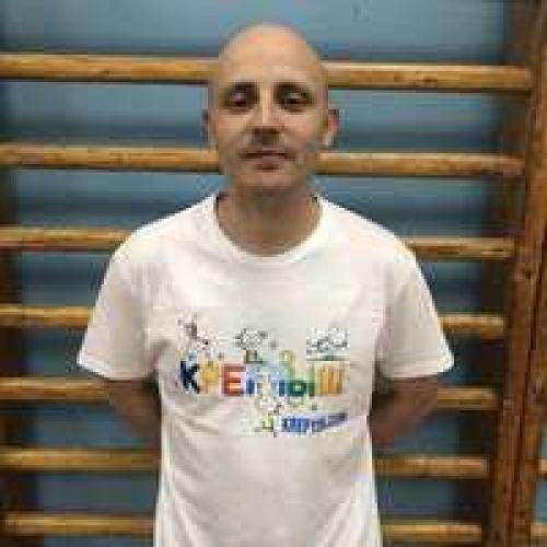 Откройте для себя 10 лучших авторских групповых программ в сети X-Fit 18