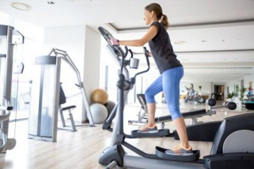 Групповые тренировки: эффективный способ похудения в фитнес-клубе 06 Групповые тренировки: эффективный способ похудения в фитнес-клубе 06