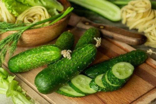 Калорийность свежего огурца с солью. Огурец свежий/соленый. Калорийность на 100 грамм, белки-жиры-углеводы, польза, как употреблять