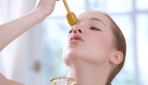 Как влияет меда на вес человека. Как мед влияет на работу организма?