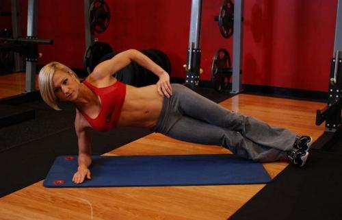 Как накачать пресс девушке. Как правильно качать пресс в домашних условиях