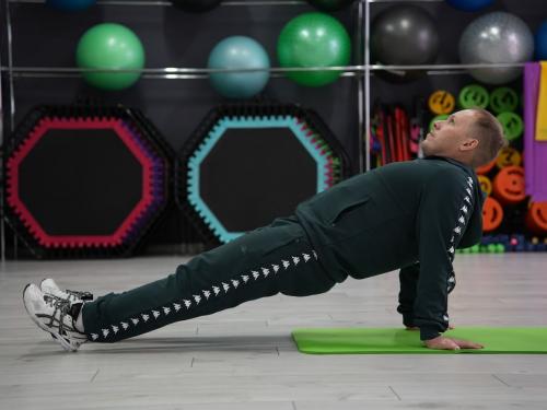 Как правильно выполнять планку для максимальной эффективности. Как правильно выполнять планку