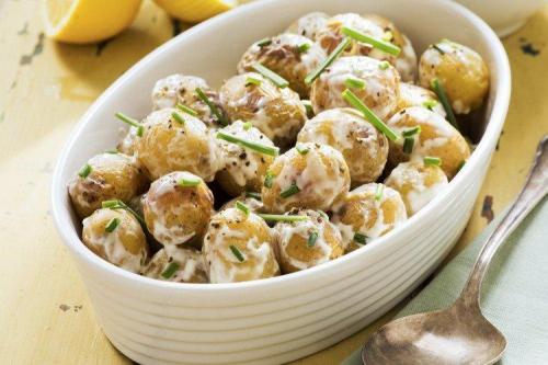 Как приготовить молодой картофель в кожуре, чтобы он был низкокалорийным и вкусным. Как приготовить молодую картошку: 20 самых вкусных рецептов