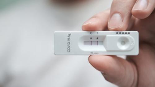 Как защитить себя и близких от COVID-19: основные правила профилактики 03 Как защитить себя и близких от COVID-19: основные правила профилактики 03