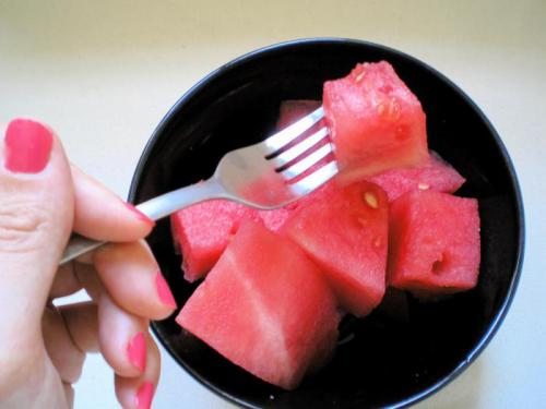 Почему диетолог утверждает, что арбуз не помогает похудеть 04