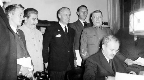 Почему некоторые события умалчивались или искажались в научных источниках. 5 мифов о Второй Мировой войне — фальсификация фактов и событий