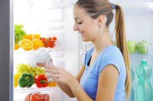 Закрепляющие продукты при поносе. Что можно кушать при диарее взрослому