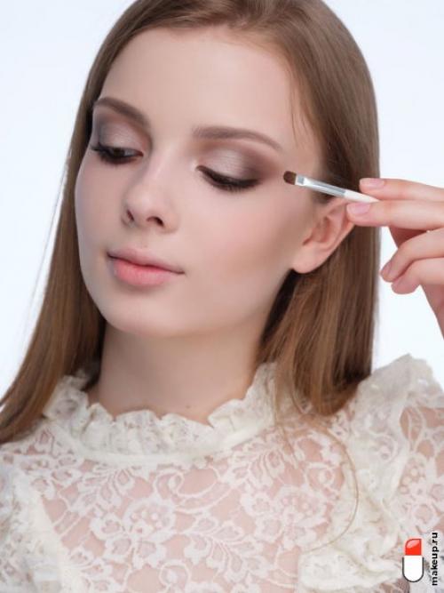 Какие основные правила макияжа помогают выглядеть свежо и молодо. Освежающий макияж